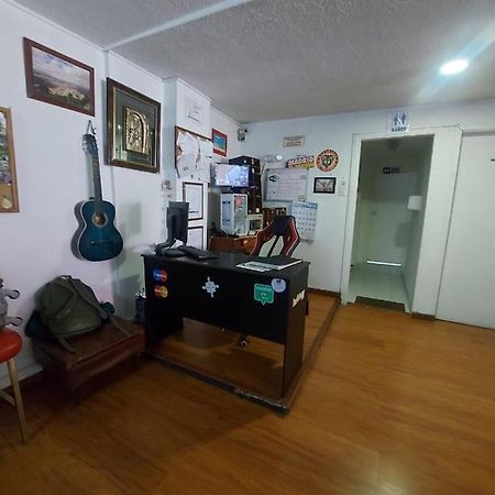 North House Hostel ボゴタ エクステリア 写真