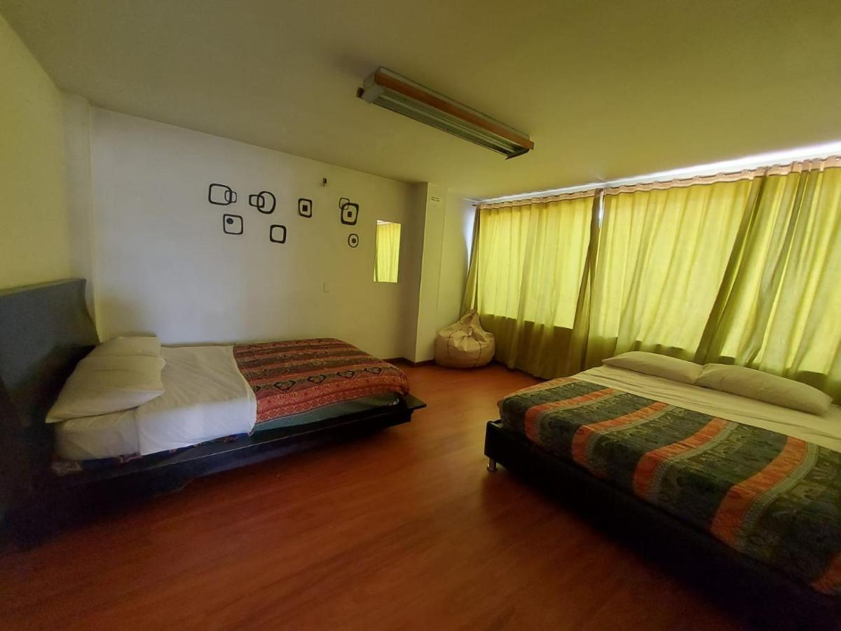 North House Hostel ボゴタ エクステリア 写真